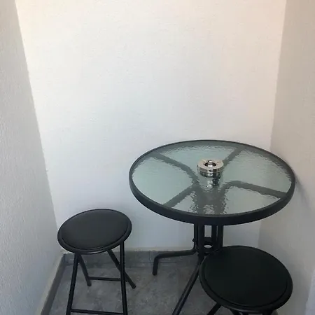 Turquoise - アパート